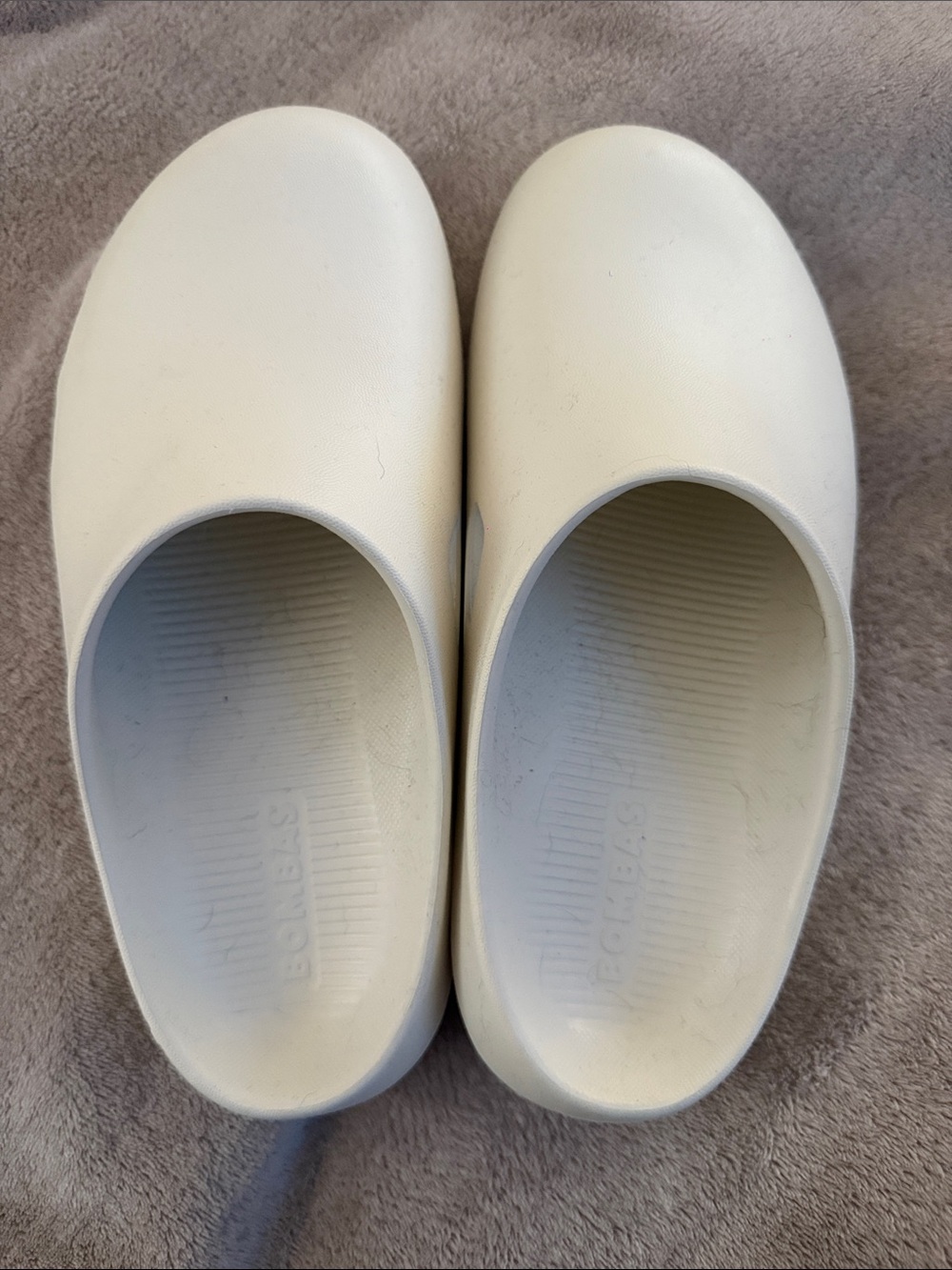 Bombas Cream Slip-On Foam Slides